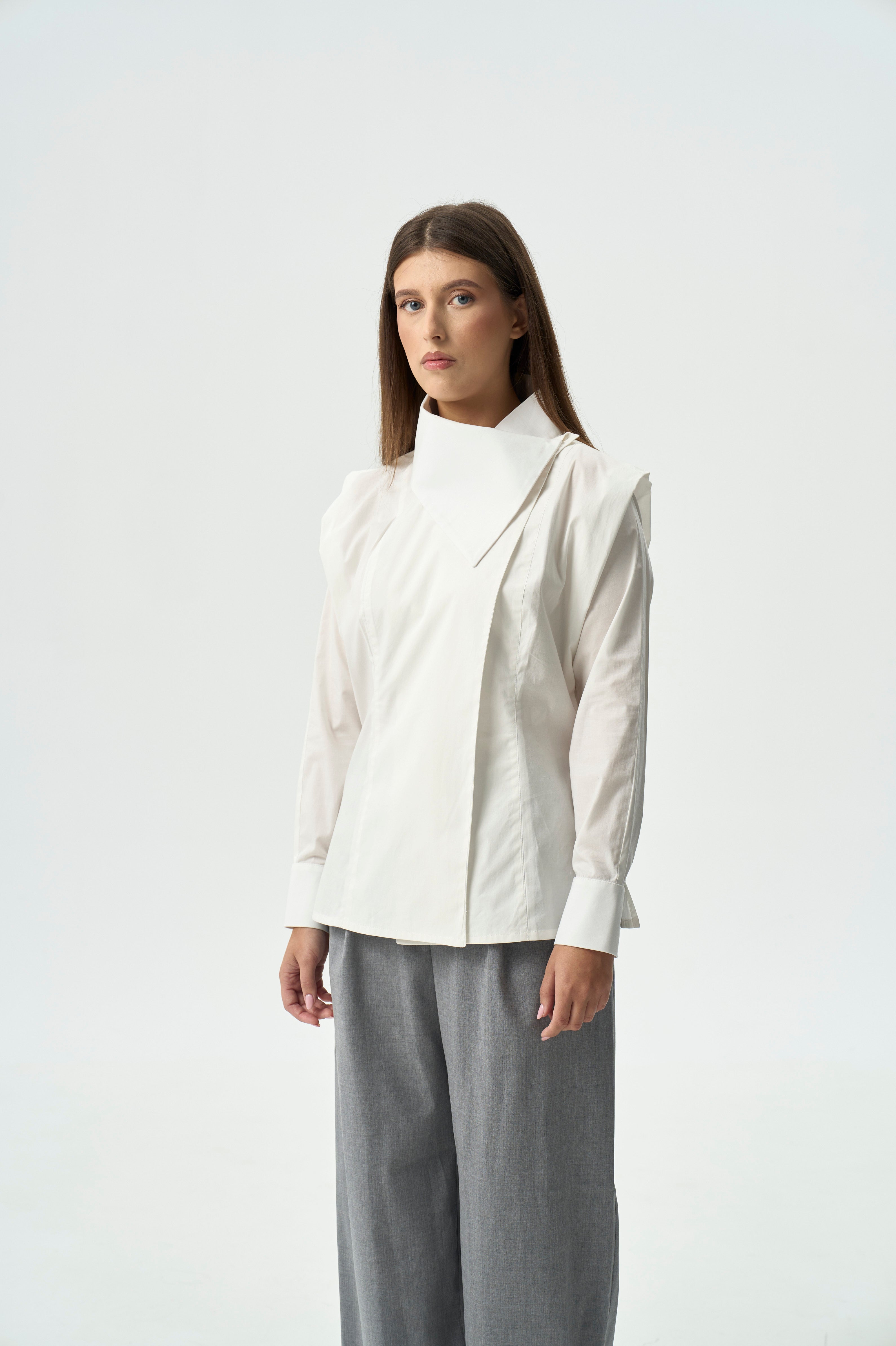 FOLD-OVER WHITE SHIRT