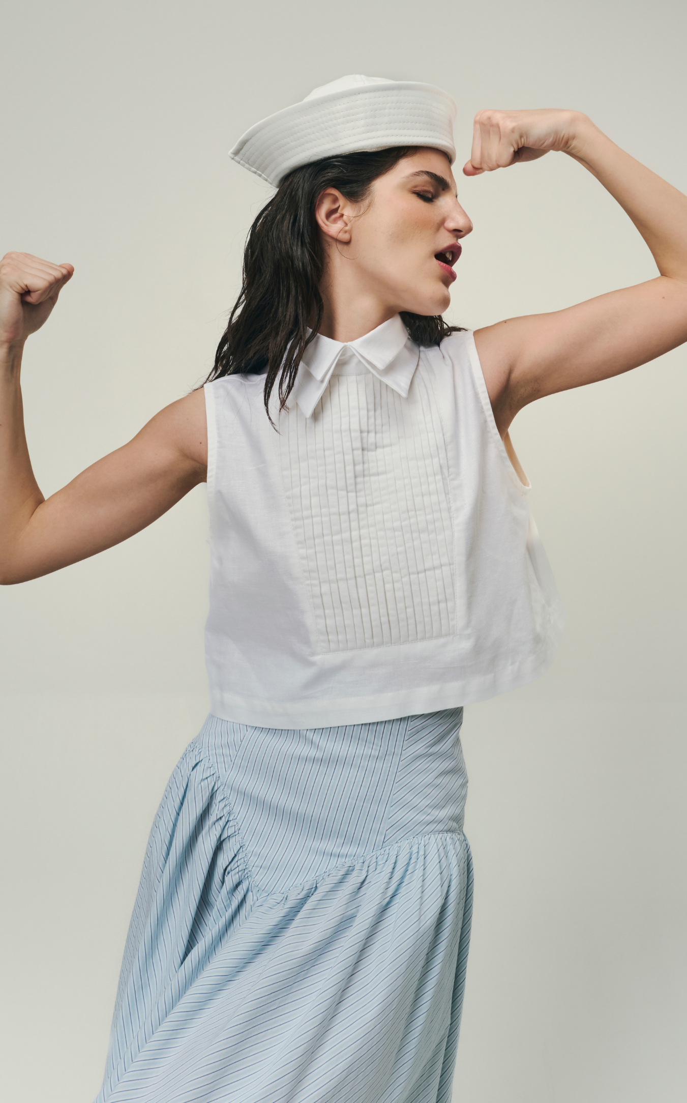 TUXEDO CROP-TOP IN LINEN IVORY